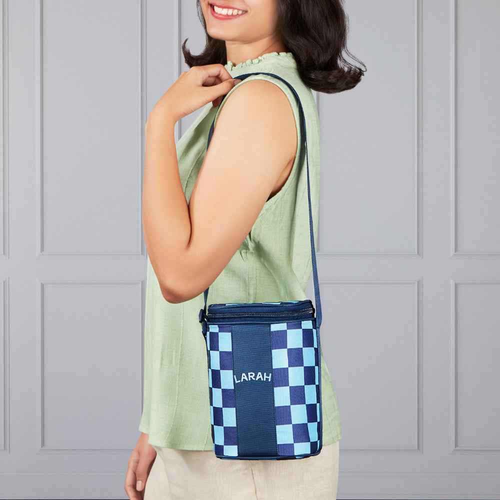 Larah Colormate Square Lunch Box, Blue