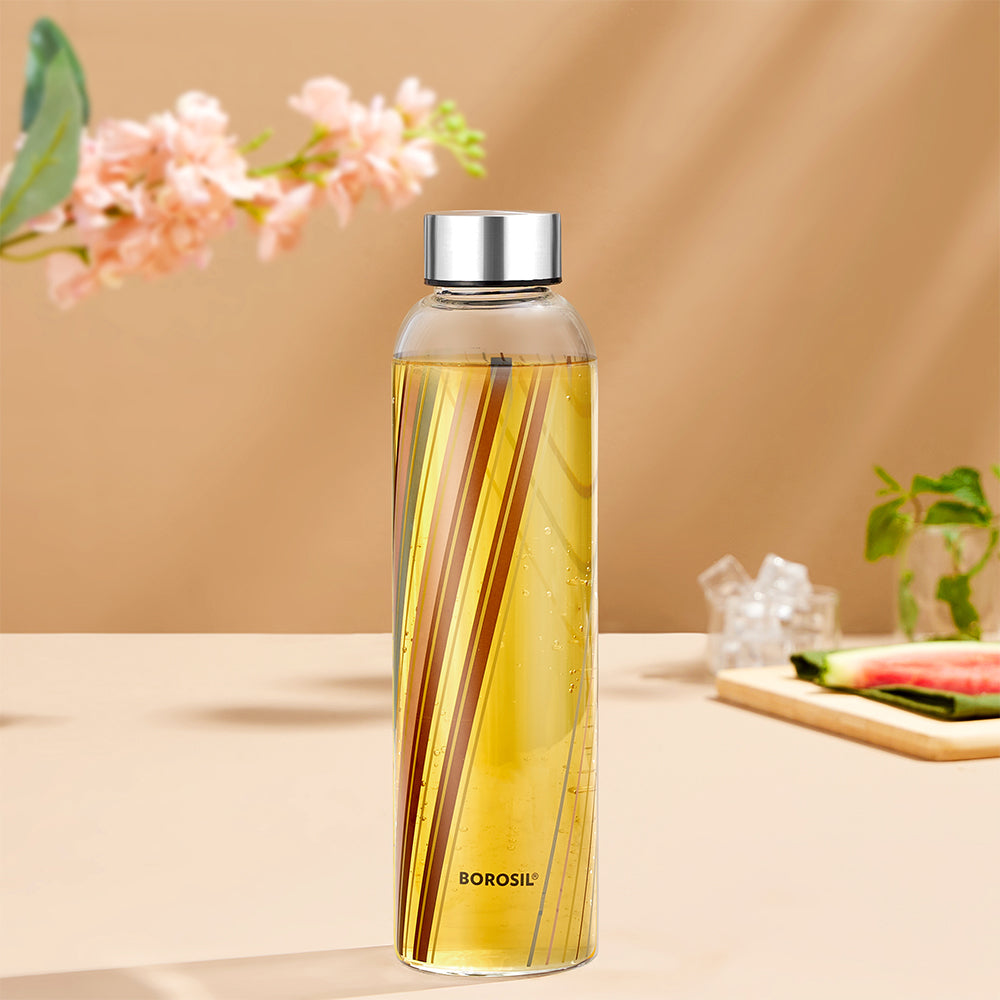 Prism Glass Bottle w Narrow Mouth, Silver Lid, 550ml