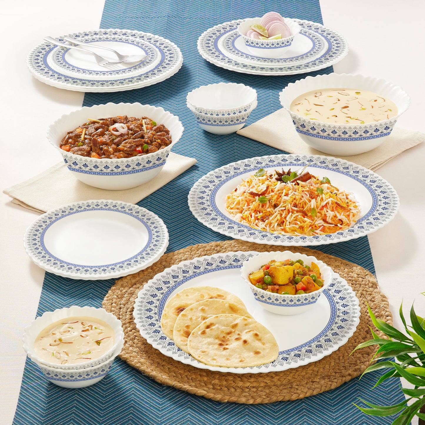 Larah by Borosil Ocean Dinner Set 21 pc Set: Serves 6