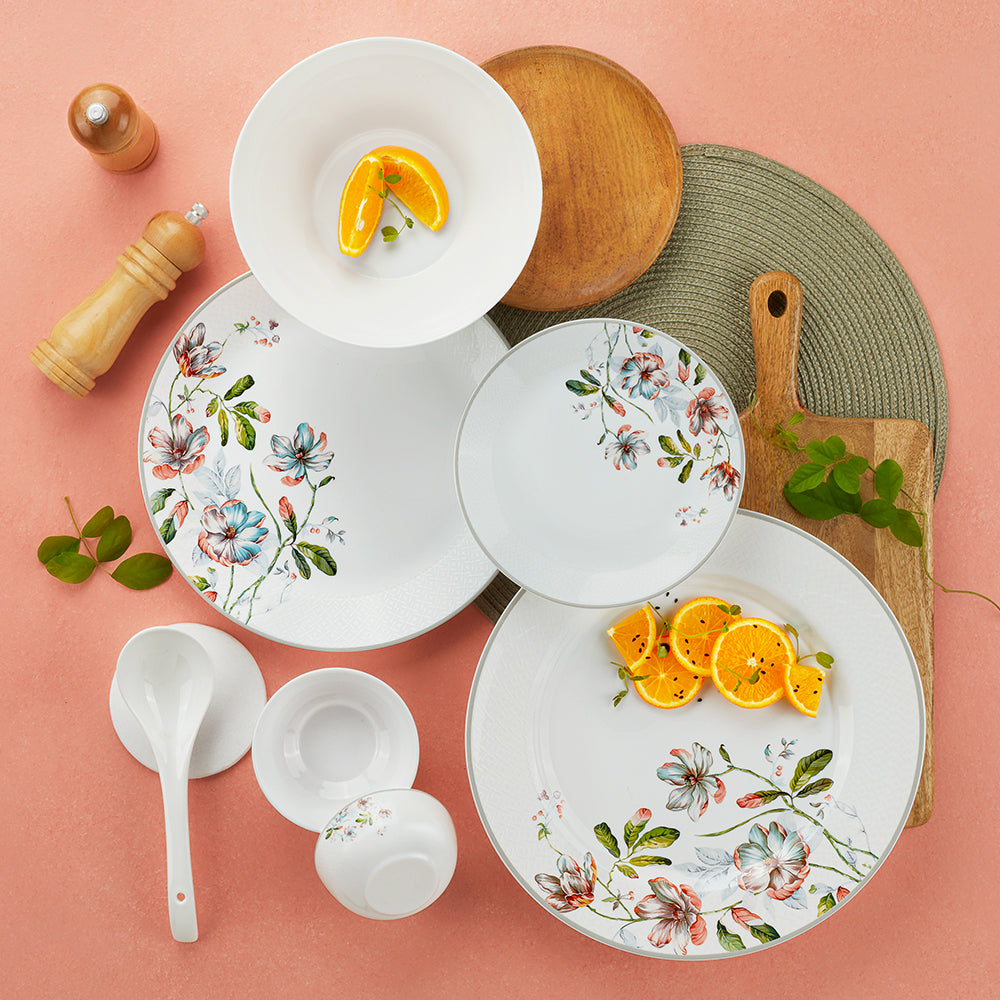 Larah Isabel Premia Dinner Set