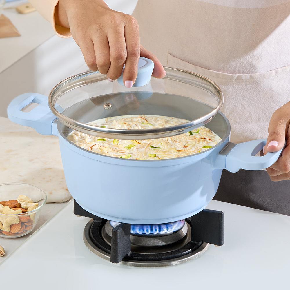 Borosil Vajra Ceramic Casserole, 18 cm, 18 cm - 1.7L