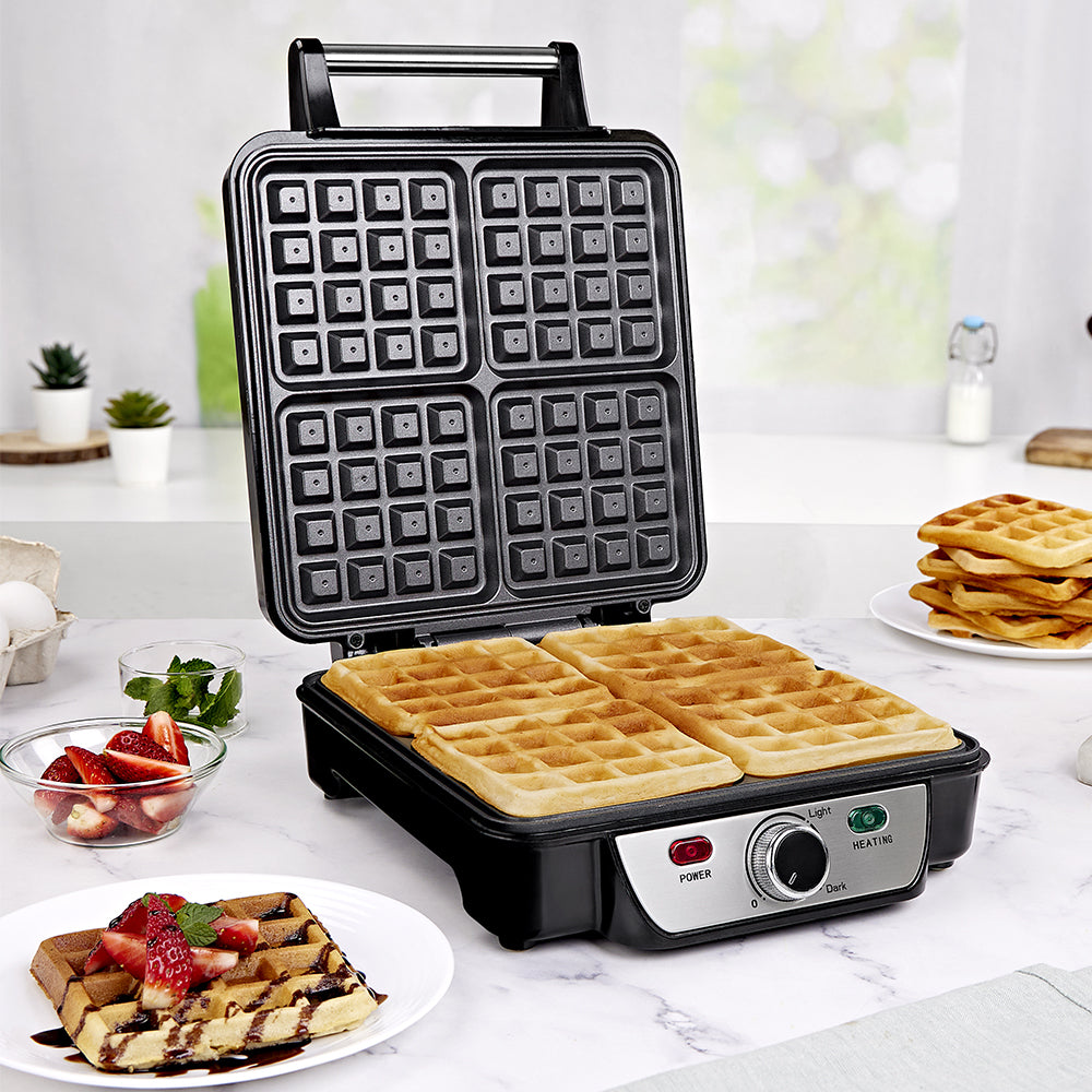 Borosil Jumbo Waffle Maker 1100W