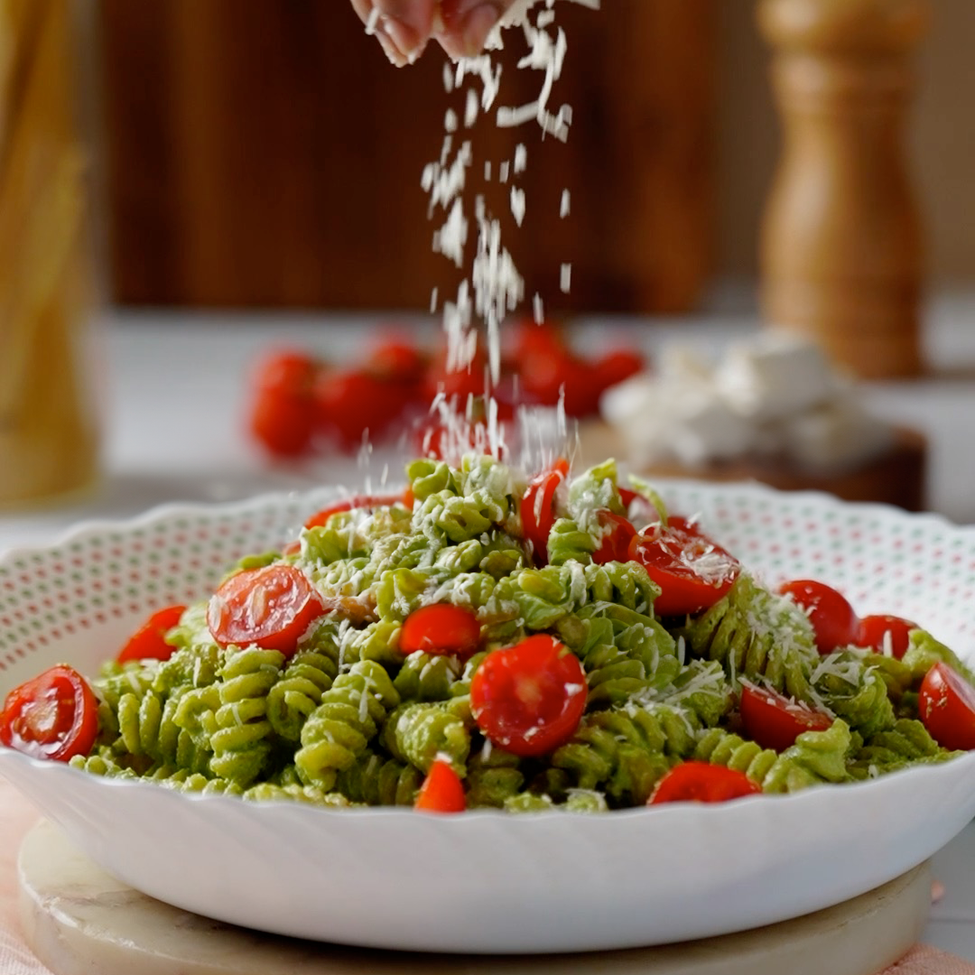 Pistachio pesto pasta