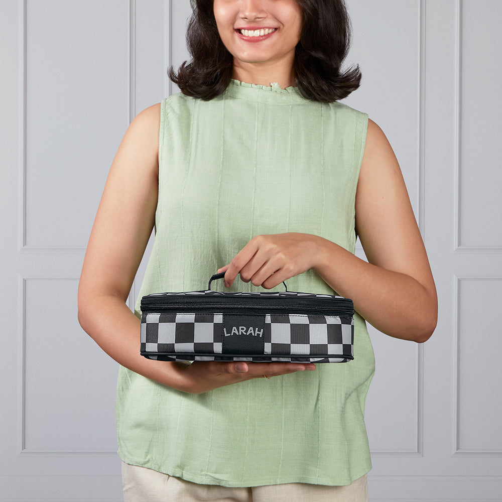 Larah Colormate Round Lunch Box, Black