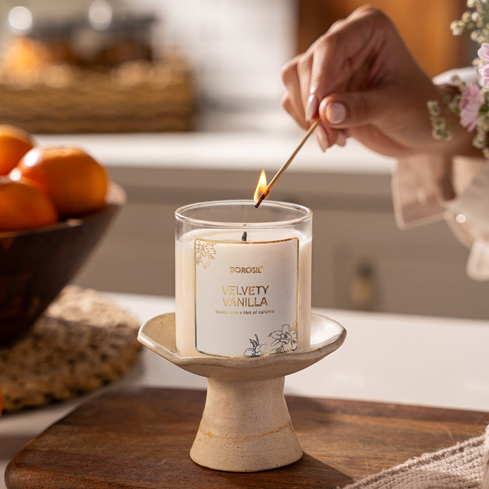 Borosil Velvety Vanilla Soy Wax Candle