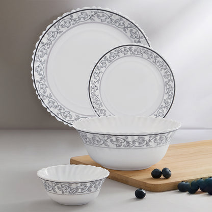 Larah Orwin 17 pc Dinner Set