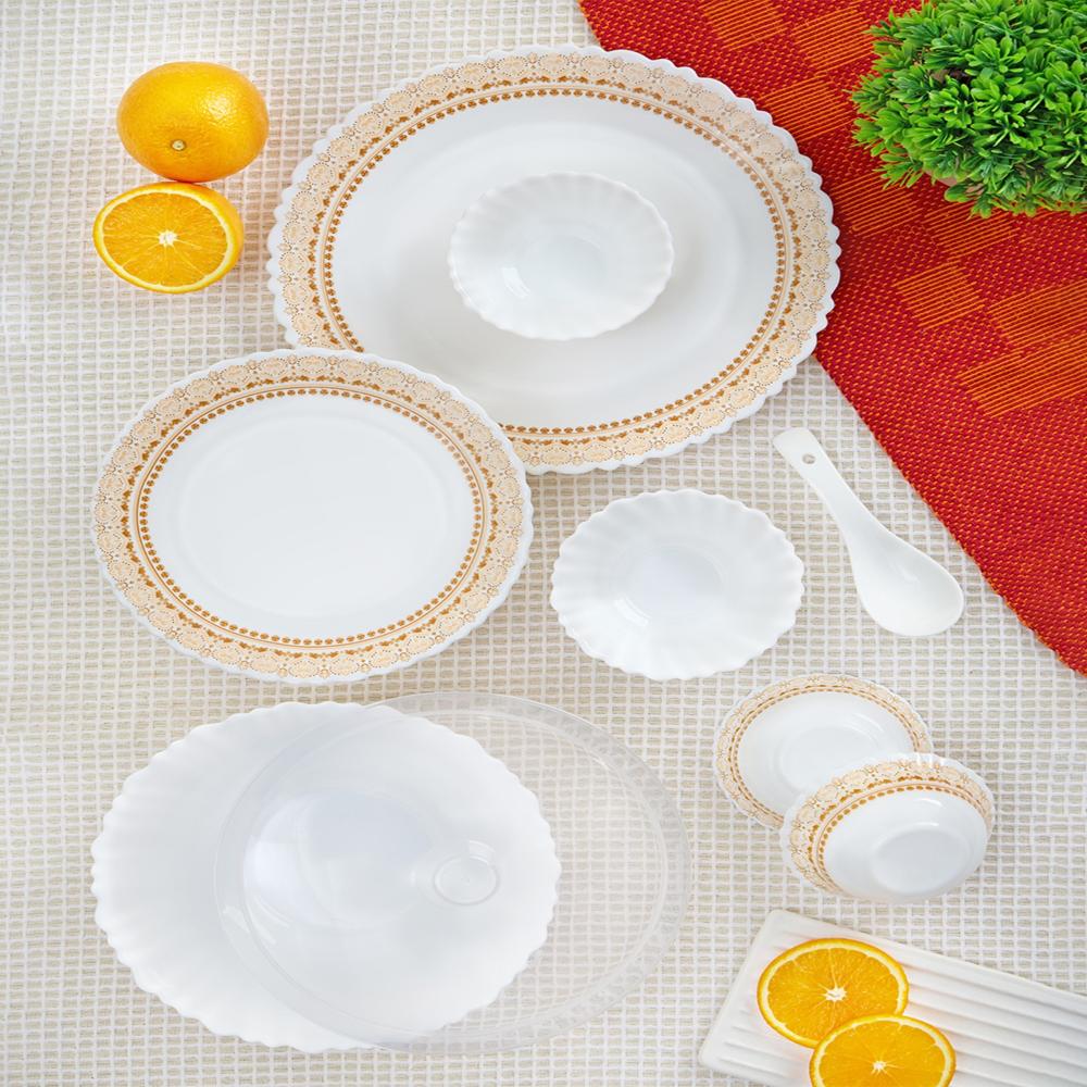 Larah Halo 44 pc Dinner Set