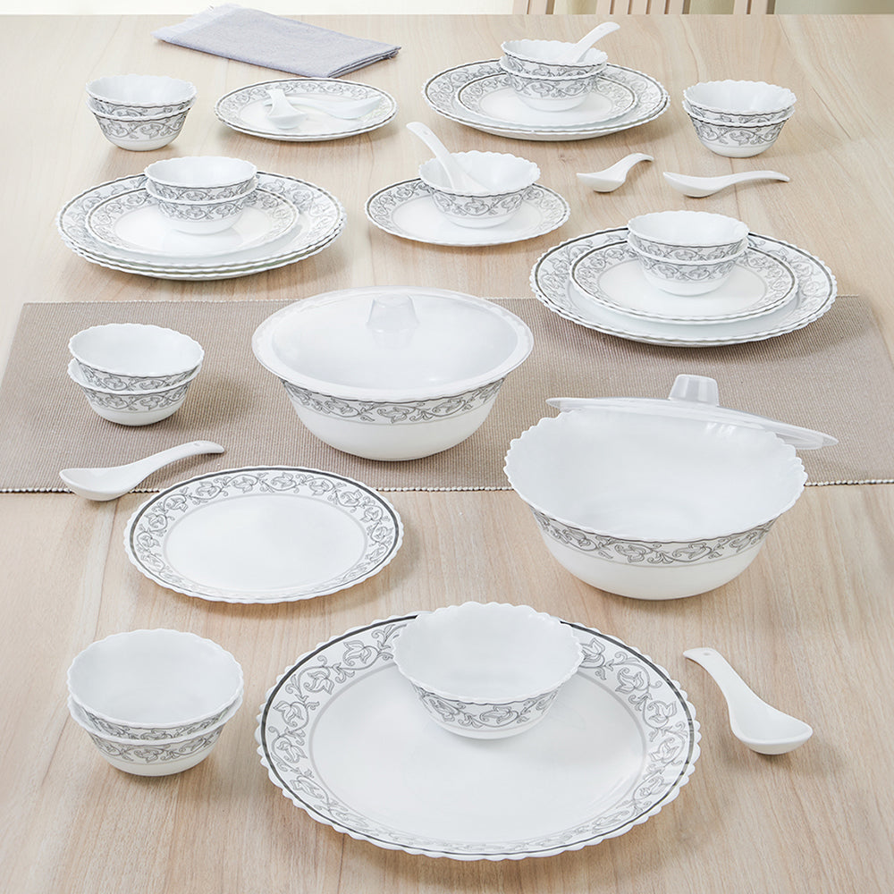 Larah Orwin 44 pc Dinner Set