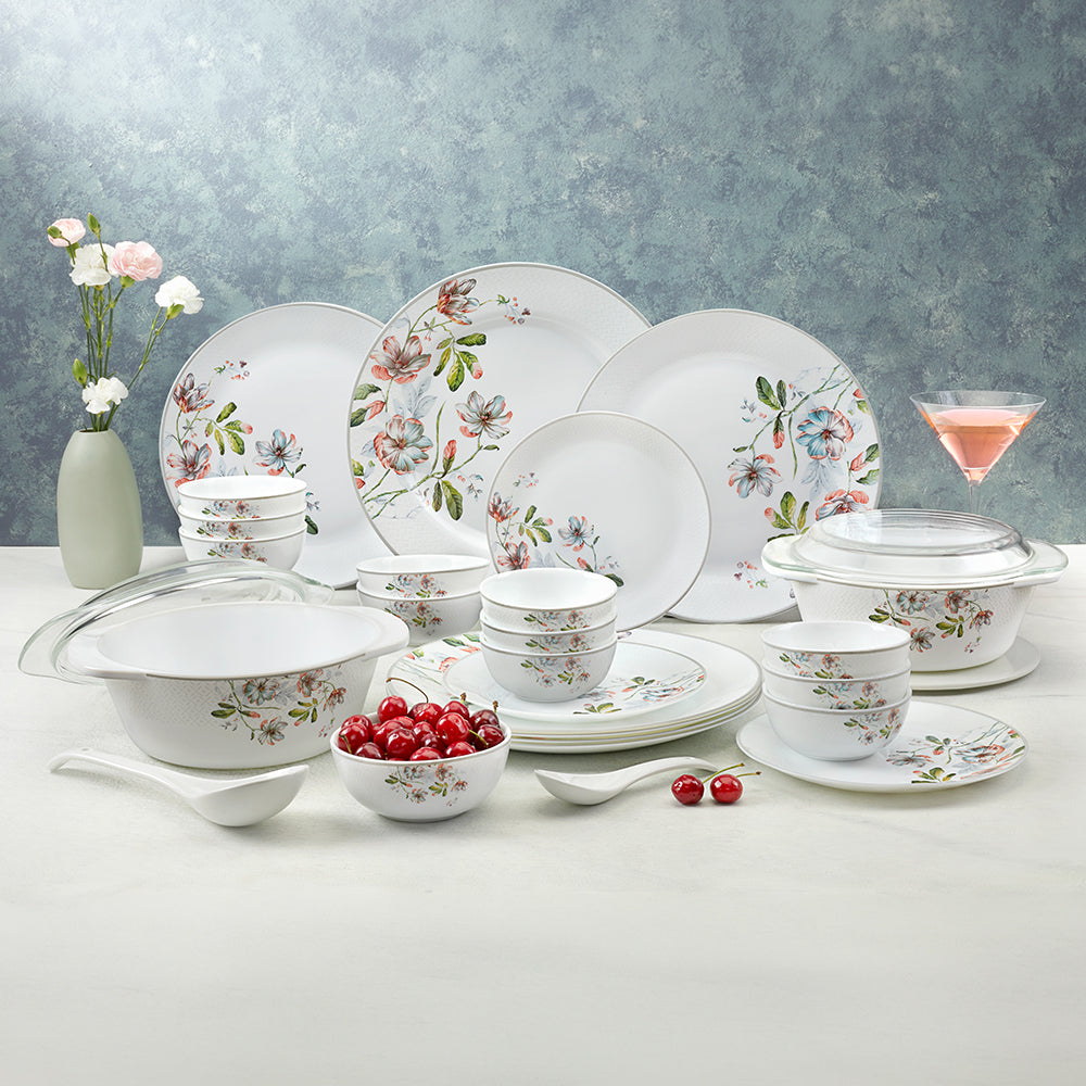 Larah Isabel Premia Dinner Set