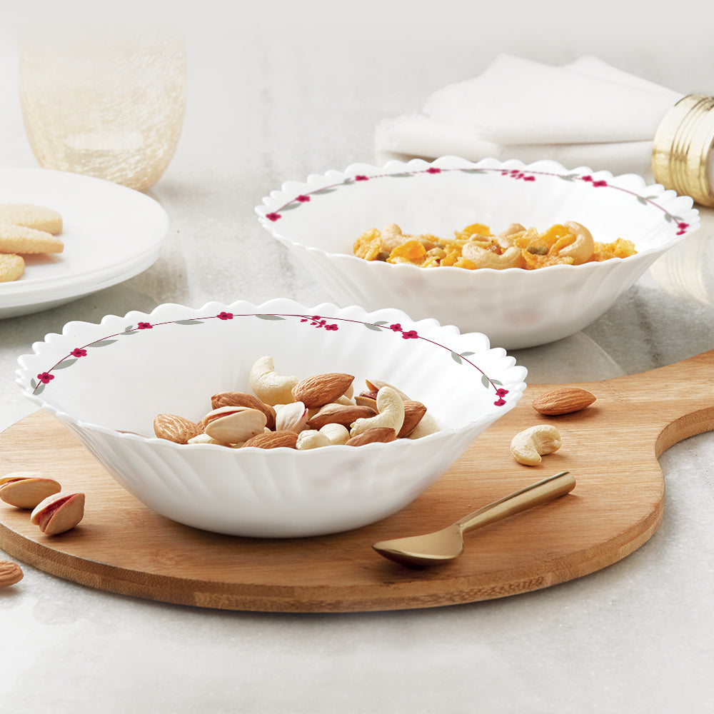 Larah by Borosil Verona Snack Set w Mugs 8 pc Set