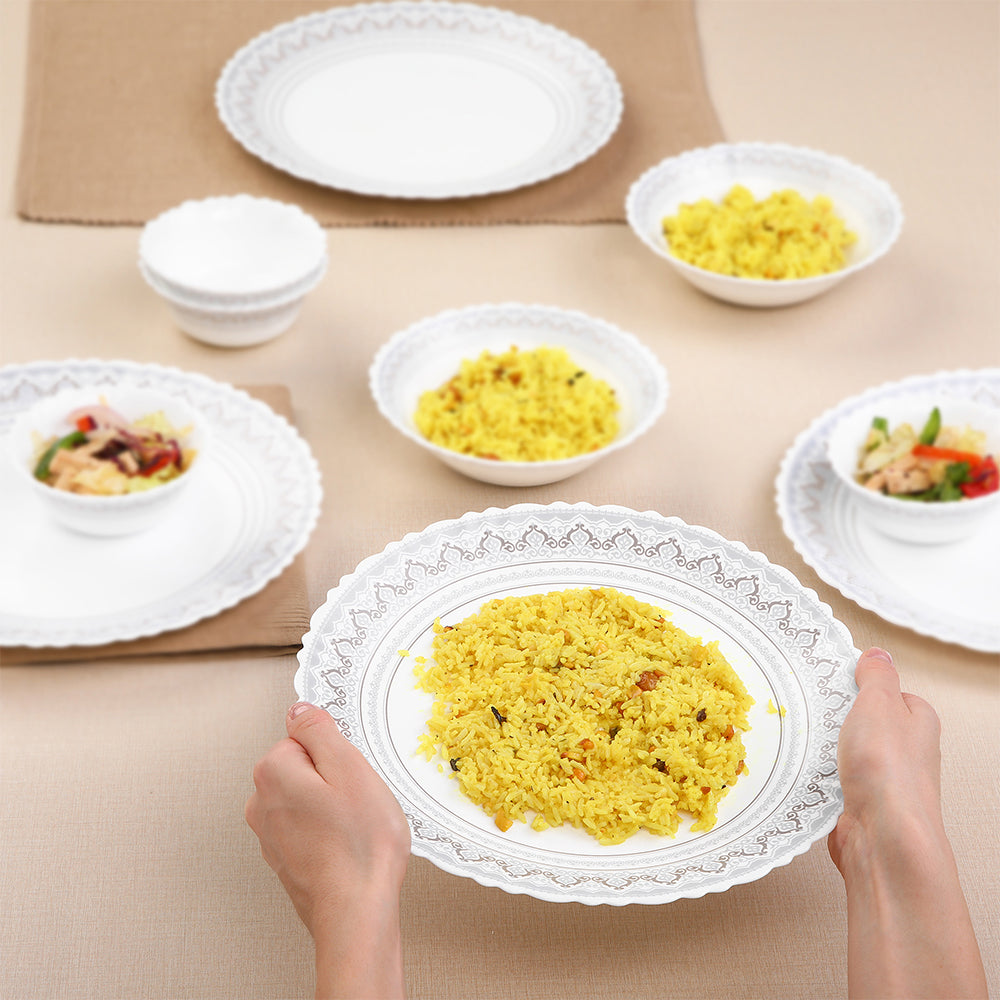 Larah Classic Dinner Set