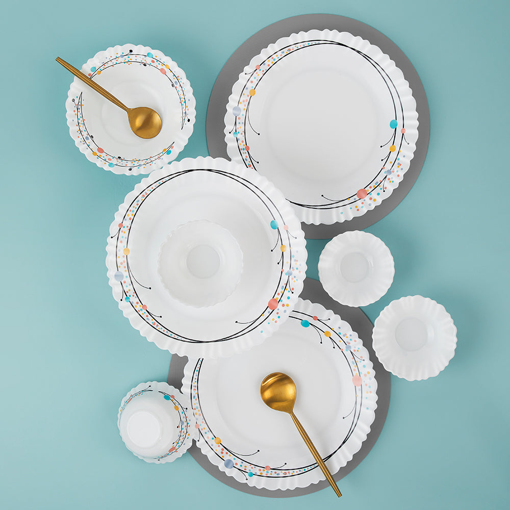 Larah by Borosil, Swirl Dinner Set 19 pc Set: Serves 6