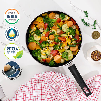 Borosil Pro Chef Non-stick Deep Pan w Lid, 22cm(1.5L)