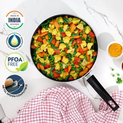 Borosil Pro Chef Non-stick Deep Pan w Lid, 24cm(2L)