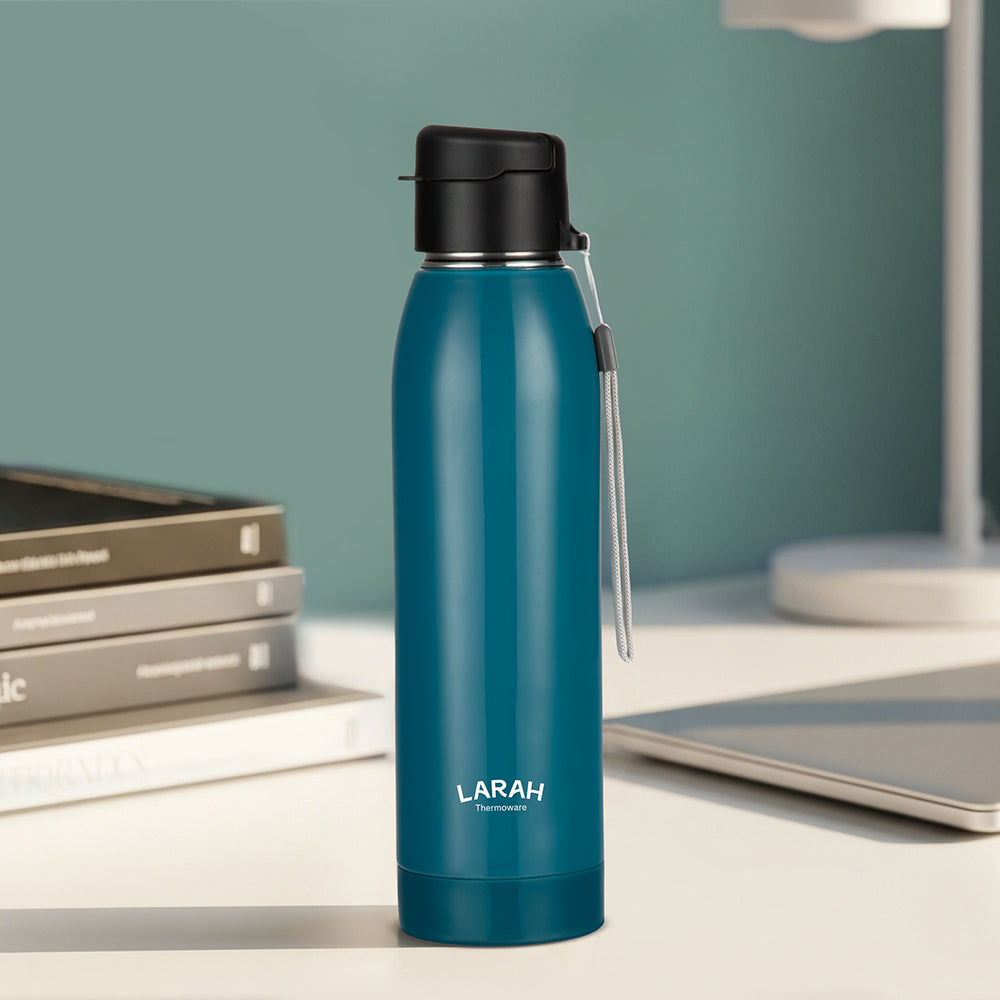 Larah Airo Round PU Thermoware Bottle, 650 ml, Teal