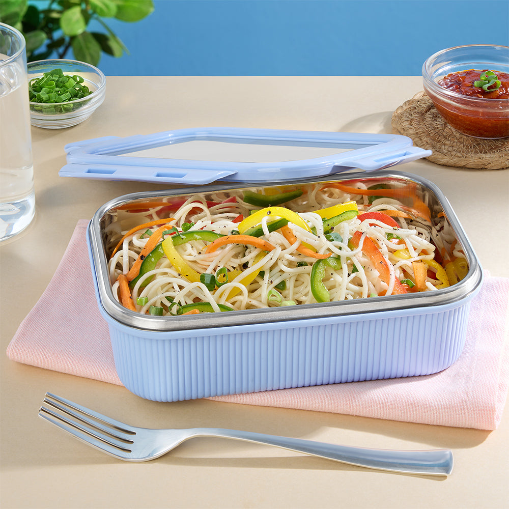 Larah Freshbyte Rectangular Lunch Box, Sky Blue