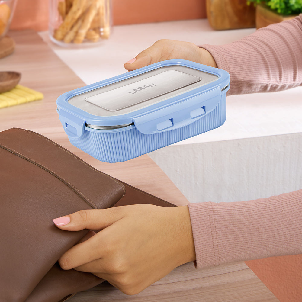 Larah Freshbyte Rectangular Lunch Box, Sky Blue