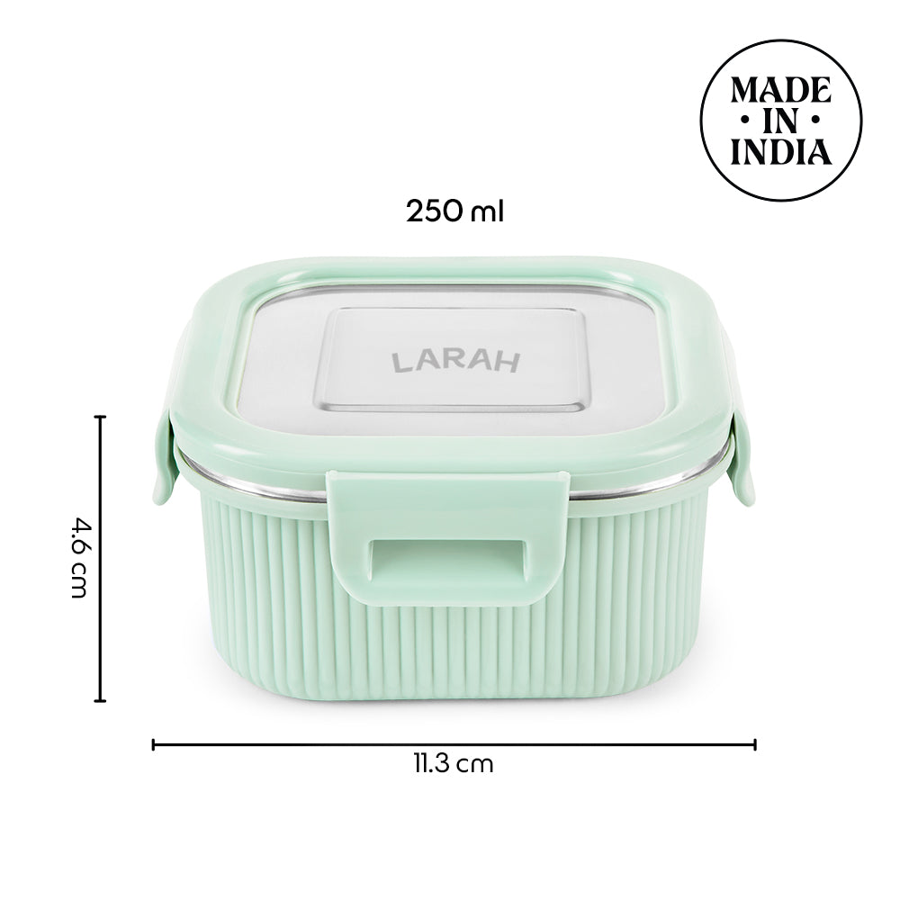 Larah Freshbyte Square Container with Lid, Green