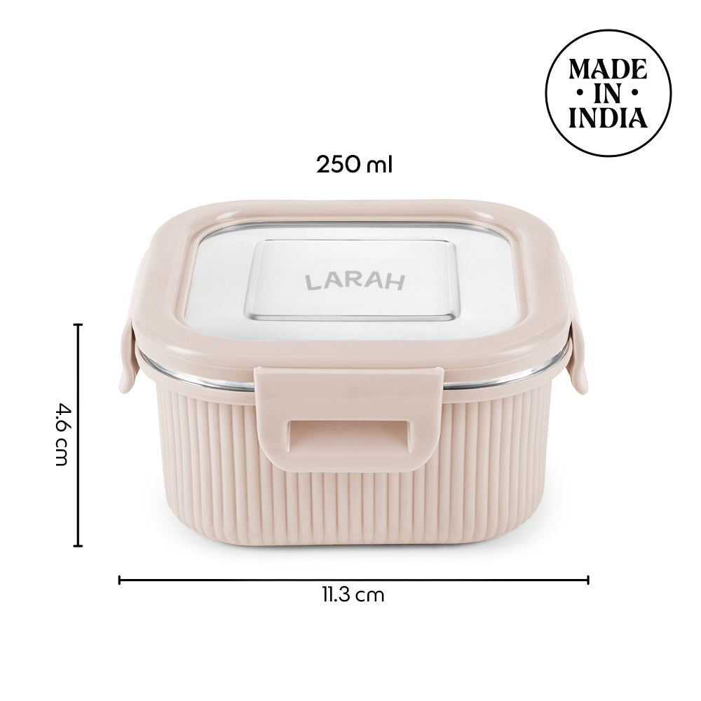 Larah Freshbyte Square Container with Lid, Beige