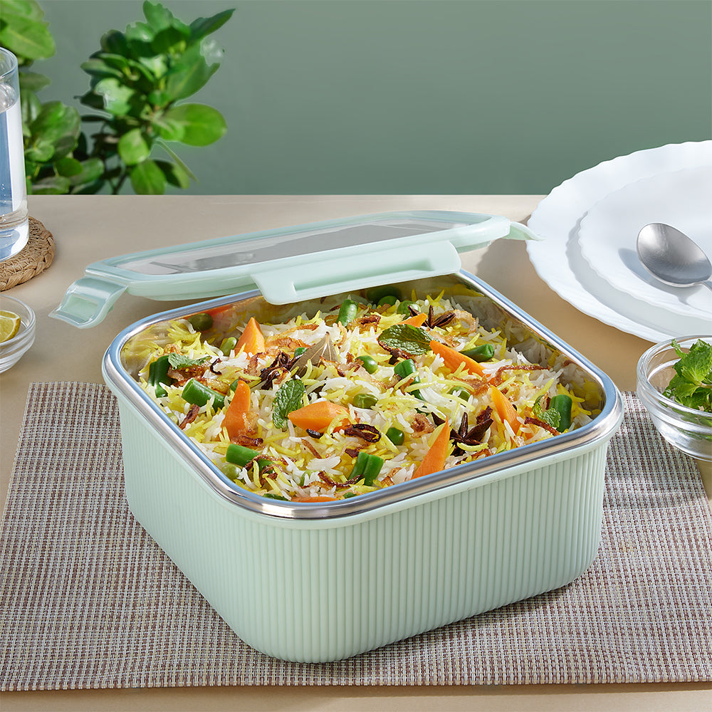 Larah Freshbyte Square Container with Lid, Green