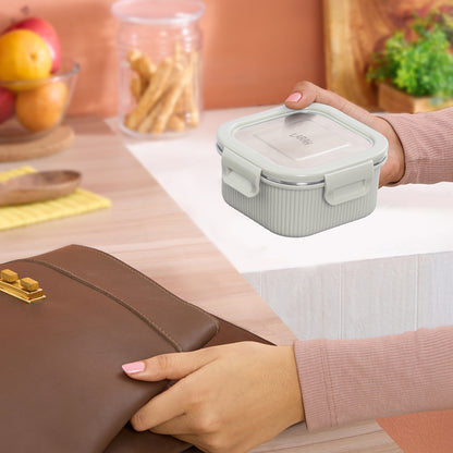 Larah Freshbyte Square Container with Lid, Grey