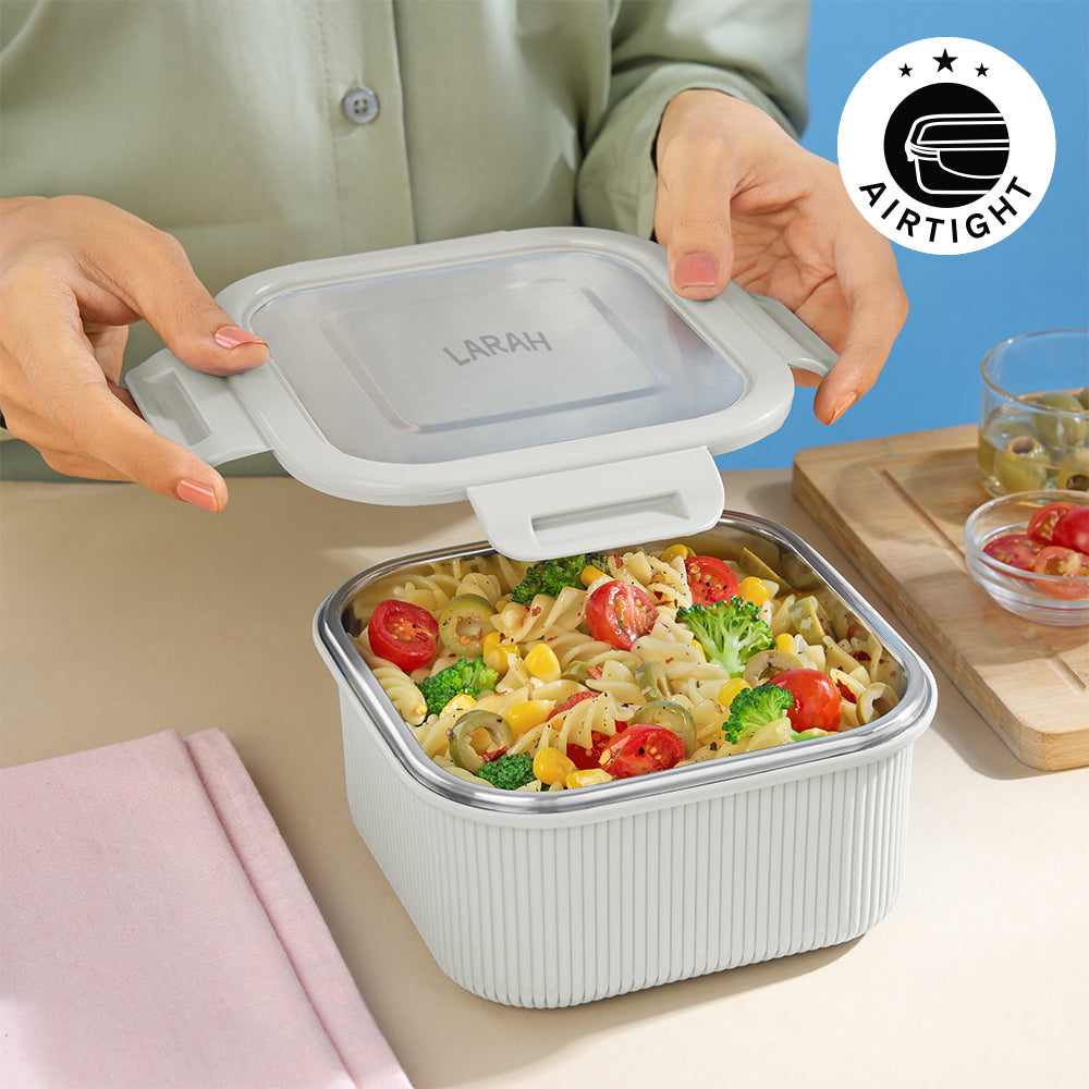 Larah Freshbyte Square Container with Lid, Grey