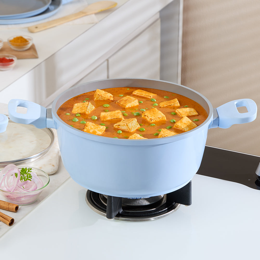 Borosil Vajra Ceramic Casserole, 24 cm