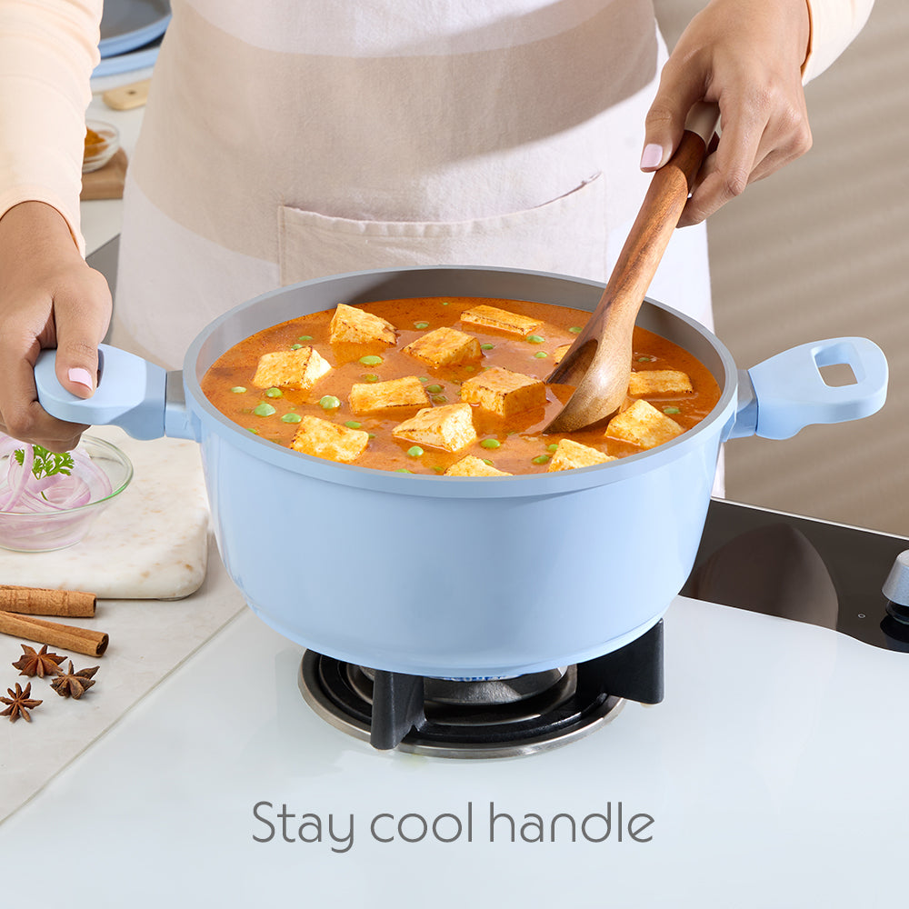 Borosil Vajra Ceramic Casserole, 24 cm